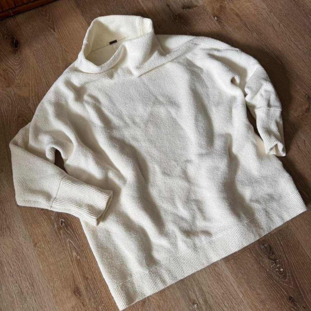 Free People Ivory/White Mock Neck Ottoman Slouchy Tunic‎ Sweater Top Size XS